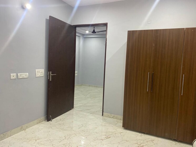 Room, sector 28 2 Bedroom 1200 Sq.Ft. Builder Floor In Sector 28 Gurgaon 9044170