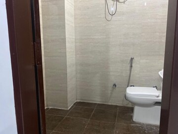 Bathroom in 2 BHK Builder Floor at Sector 28 – for Rent