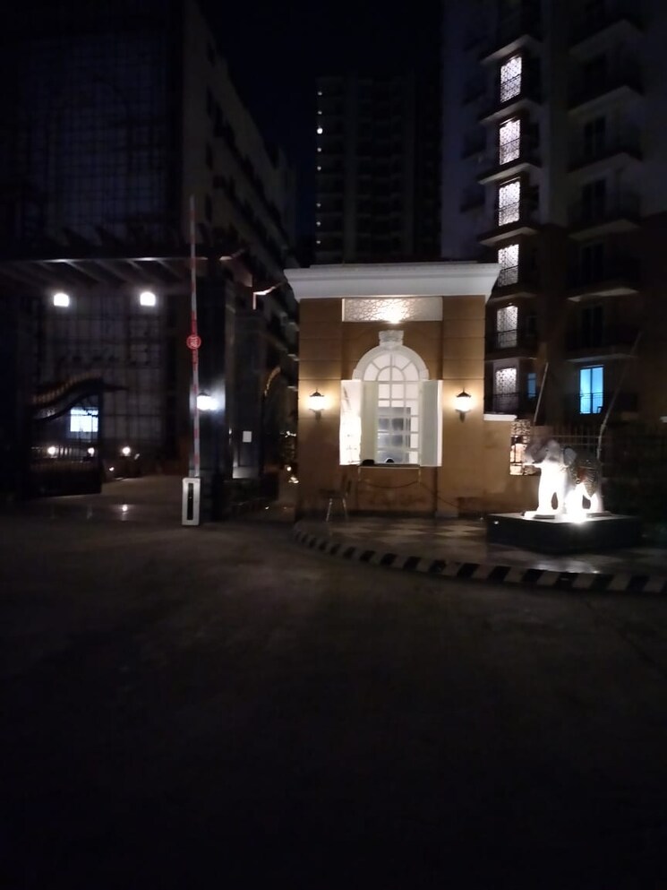  Parking, surya-aastha-greens 2 Bedroom 1152 Sq.Ft. Apartment In Sector 4 Greater Noida Greater Noida 9044199