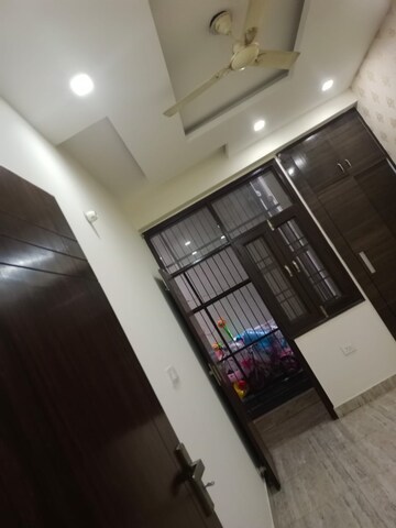 Kitchen in 2 BHK Builder Floor at Niti Khand I – for Rent
