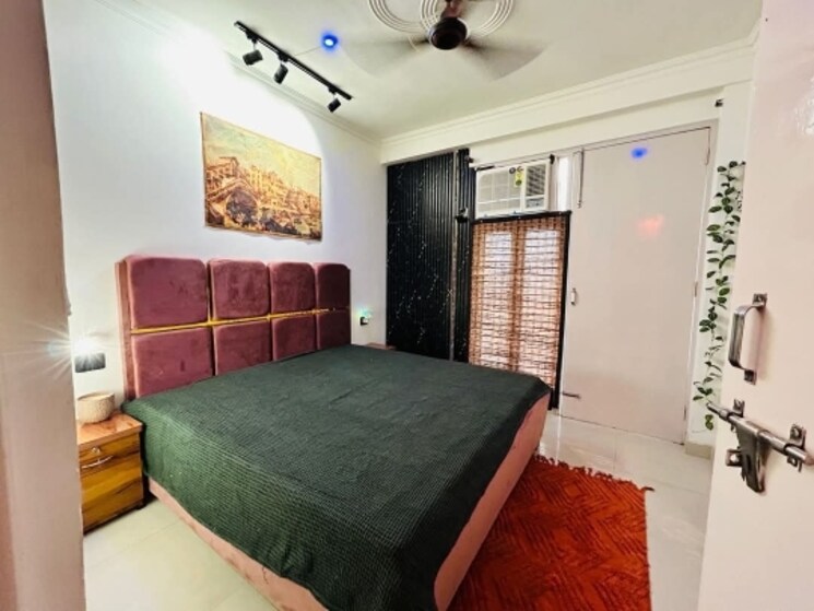 Bedroom, freedom fighters enclave 2 Bedroom 1000 Sq.Ft. Apartment In Freedom Fighters Enclave Delhi 9044230