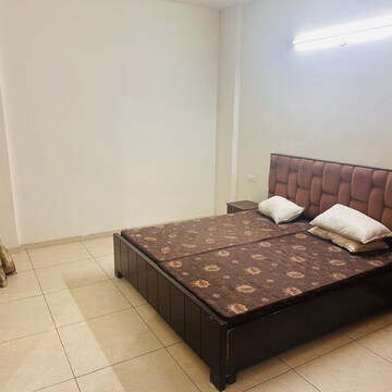 Room in 4 BHK Apartment at Sushma Chandigarh Grande, Ghazipur – for Rent