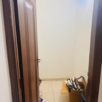  4 BHK Apartment at Sushma Chandigarh Grande, Ghazipur – for Rent