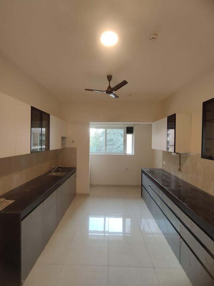 Kitchen, l-t-emerald-isle 4 Bedroom 2000 Sq.Ft. Apartment In Powai Mumbai 9044359