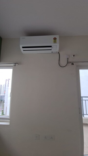 Room in 3 BHK Apartment at Aakriti Miro, Nallagandla – for Rent