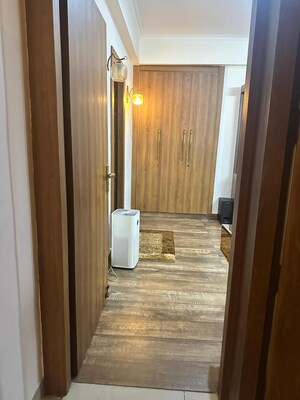 Room in 3 BHK Apartment at Panchsheel Wellington, Dundahera – for Sale