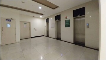 Room in  Office Space at PS Srijan Corporate Park, Salt Lake Sector V – for Rent