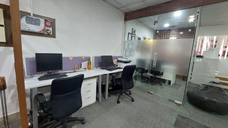 Team Area, golf course extension Commercial Office Space 1250 Sq.Ft. In Golf Course Extension Gurgaon 9044376