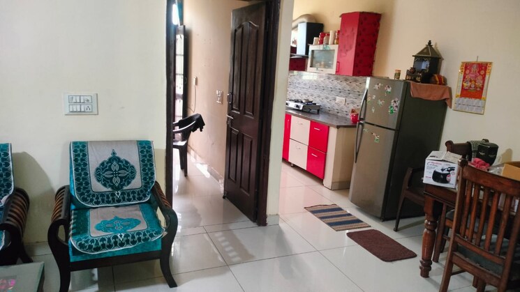 Living Room, vip road 2 Bedroom 100 Sq.Ft. Builder Floor In Vip Road Zirakpur 9044437