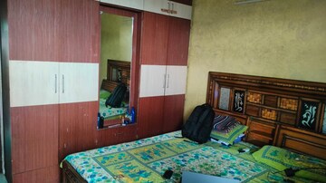 Bedroom in 2 BHK Builder Floor at Vip Road – for Rent
