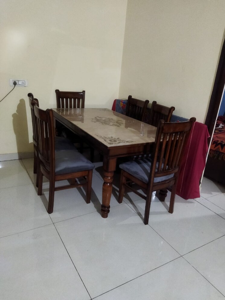 Living Room, vip road 2 Bedroom 100 Sq.Ft. Builder Floor In Vip Road Zirakpur 9044437