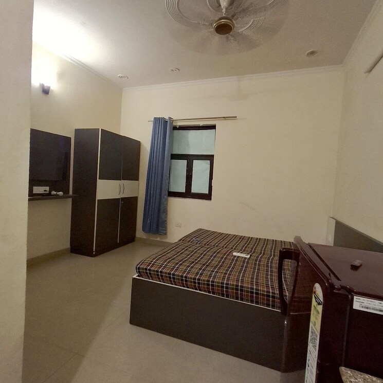 Bedroom, sector 39 1 RK 500 Sq.Ft. Builder Floor In Sector 39 Gurgaon 9044497