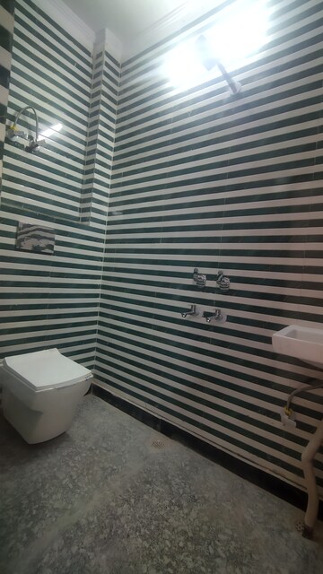 Bathroom in 3 BHK Builder Floor at Govindpuri – for Rent