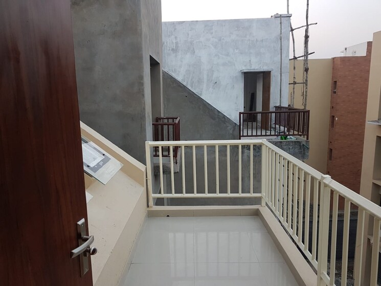 Balcony, greentech-city-duplex 3 Bedroom 2023 Sq.Ft. Penthouse In Rajarhat Kolkata 9044483