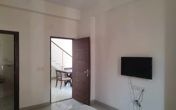 Room in 3 BHK Penthouse at Greentech City Duplex, Rajarhat – for Sale
