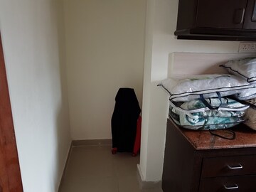 Furnished Amenities in 3 BHK Penthouse at Greentech City Duplex, Rajarhat – for Sale
