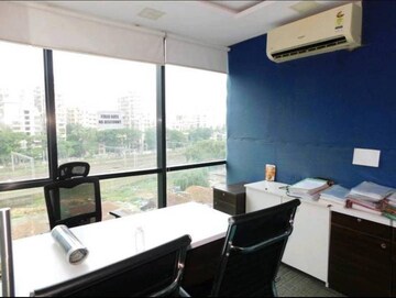 Team Area in  Office Space at Goregaon East – for Rent