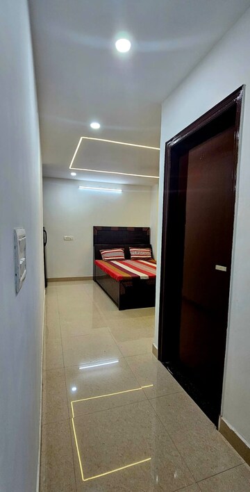 Furnished Amenities in Studio Builder Floor at Sector 40 – for Rent