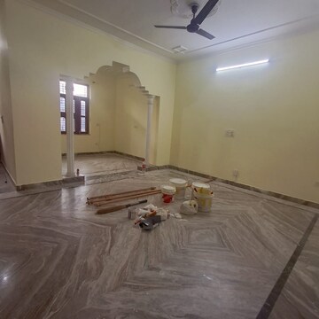 2 BHK Builder Floor For Rent in Sector 46