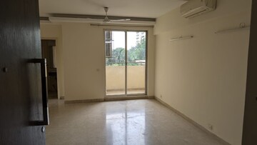 Room in 3 BHK Apartment at Pareena The Elite Residences, Sector 99 – for Rent