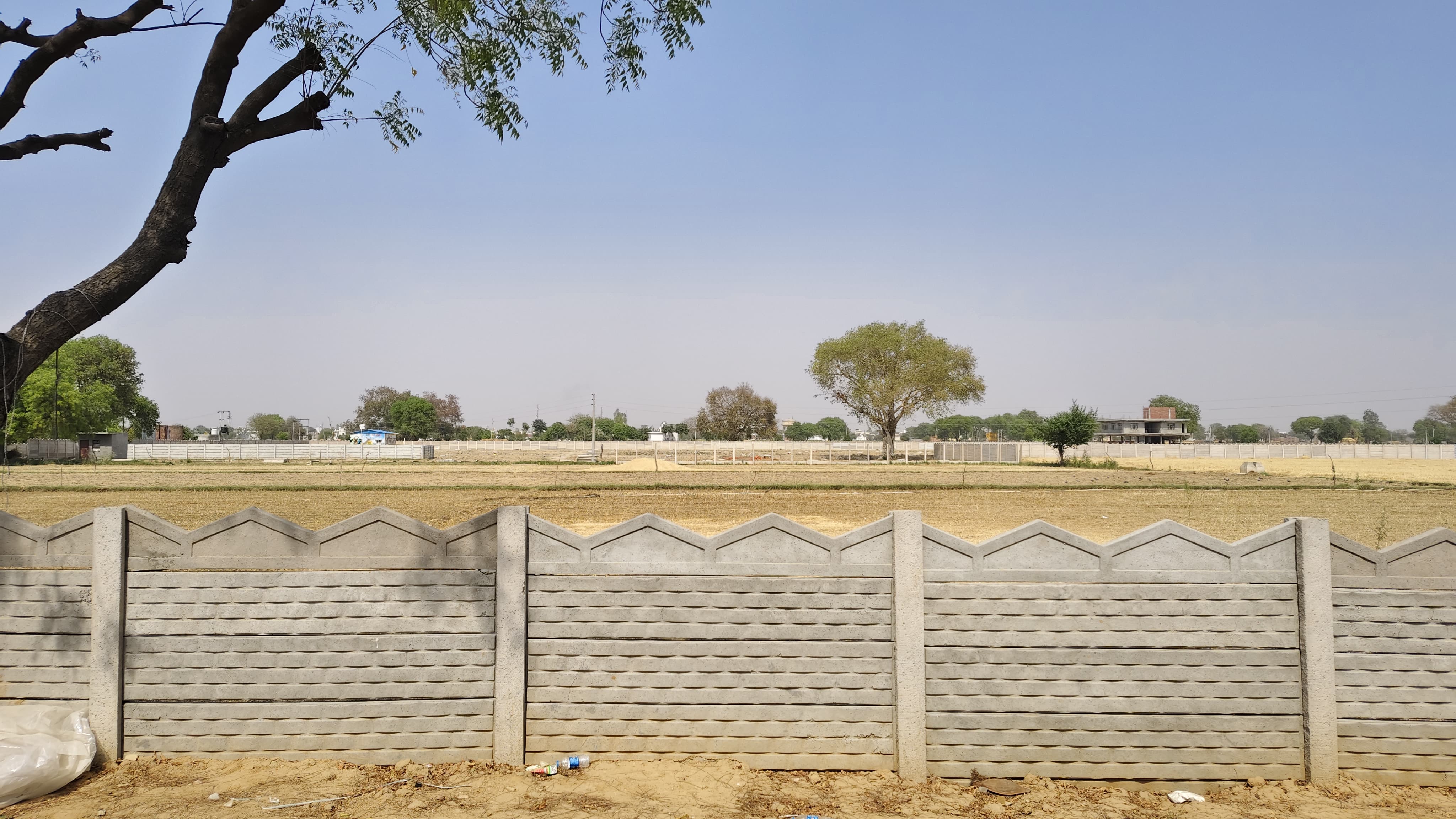 Plot For Sale in Jattari