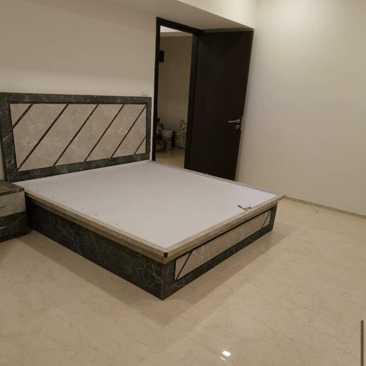 Room, juhu 4 Bedroom 2000 Sq.Ft. Apartment In Juhu Mumbai 9044683