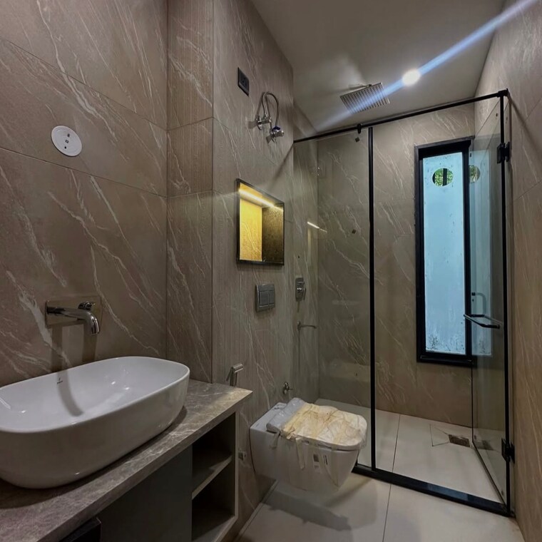Bathroom, rohini sector 25 3 Bedroom 800 Sq.Ft. Builder Floor In Rohini Sector 25 Delhi 9044752