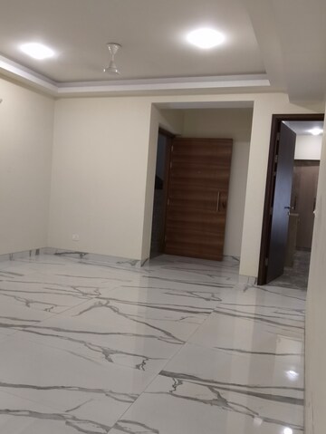 Room in 3 BHK Builder Floor at East Of Kailash – for Rent