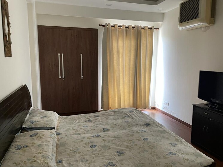 Bedroom, dlf phase ii 3 Bedroom 2250 Sq.Ft. Builder Floor In Dlf Phase ii Gurgaon 9044784