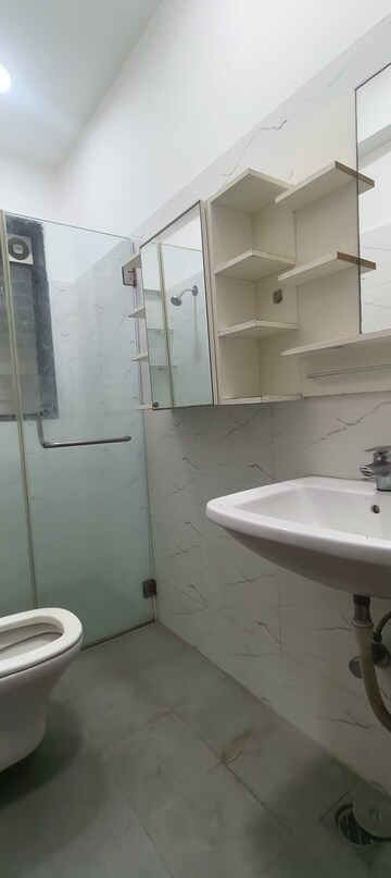 Bathroom in 2 BHK Apartment at Hillslope CHS, Pali Hill – for Rent