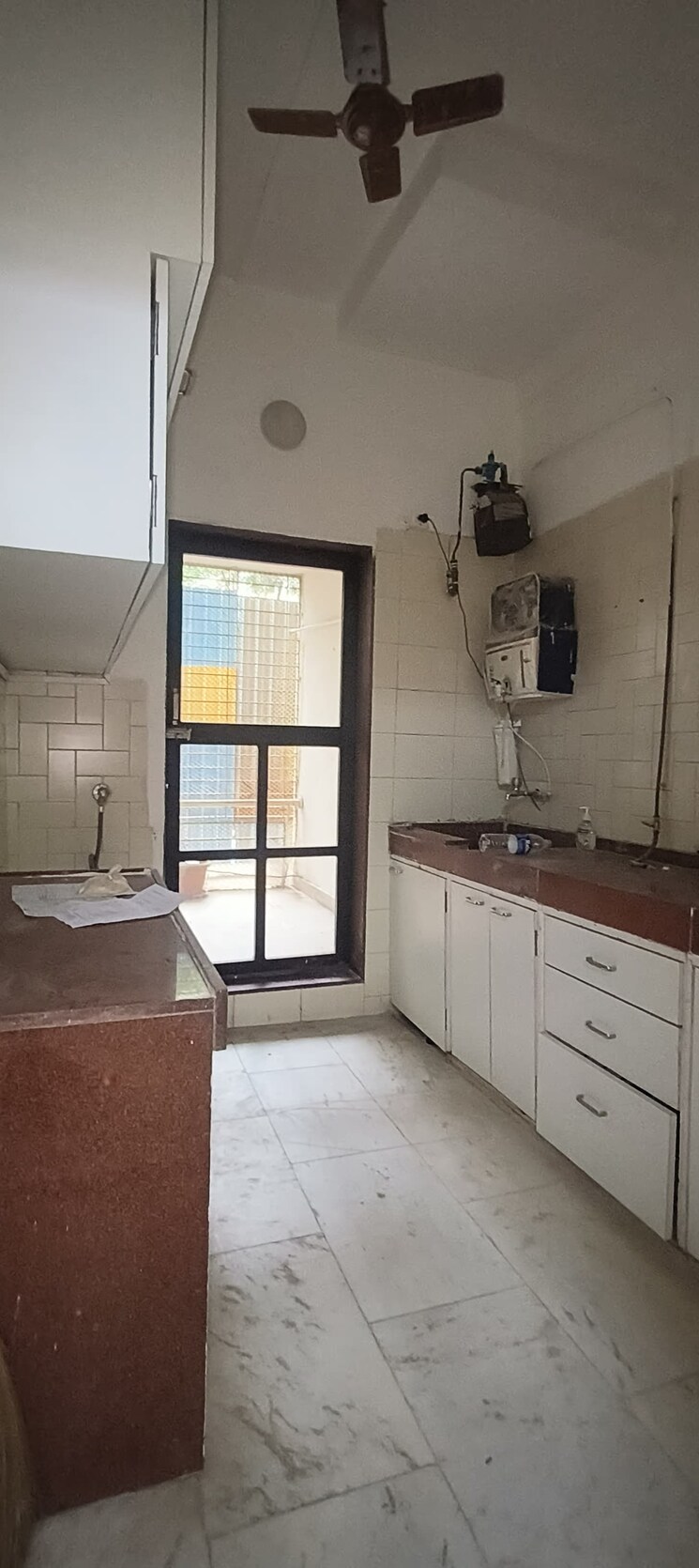 Kitchen, hillslope-chs 2 Bedroom 800 Sq.Ft. Apartment In Pali Hill Mumbai 9045022