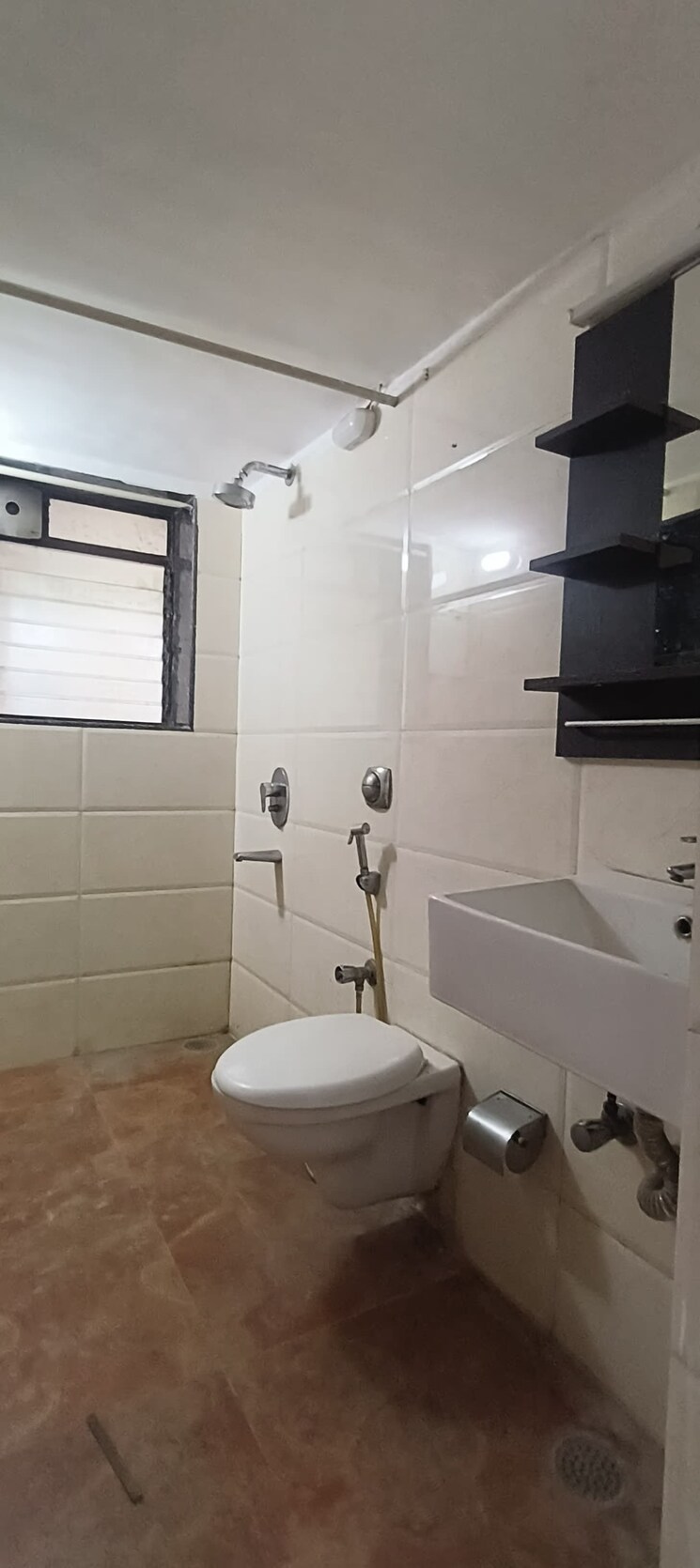 Bathroom, hillslope-chs 2 Bedroom 800 Sq.Ft. Apartment In Pali Hill Mumbai 9045022