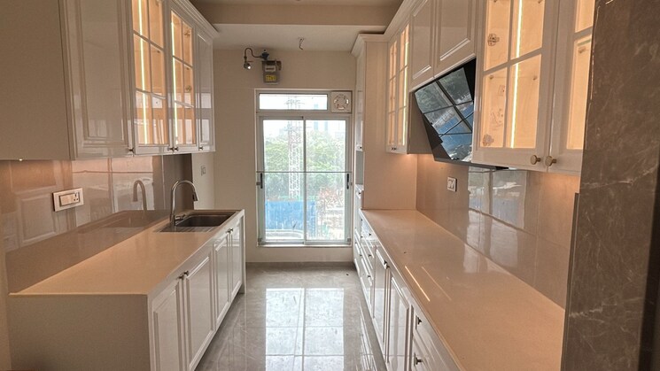 Kitchen, l-t-emerald-isle 4 Bedroom 2640 Sq.Ft. Apartment In Powai Mumbai 9045035