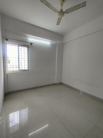 Room in 2 BHK Builder Floor at Hsr Layout – for Rent