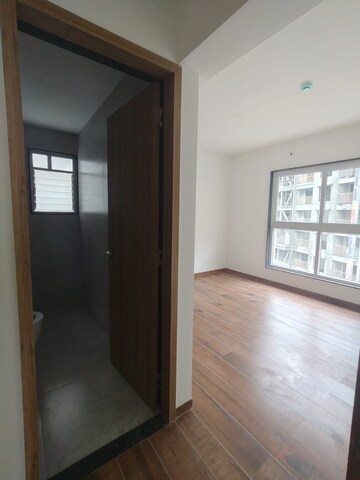 Room in 4 BHK Apartment at Unique K Town, Kiwale – for Rent