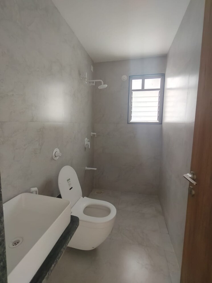 Bathroom, unique-k-town 4 Bedroom 1450 Sq.Ft. Apartment In Kiwale Pune 9045121
