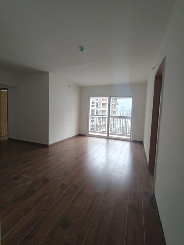Room in 4 BHK Apartment at Unique K Town, Kiwale – for Rent