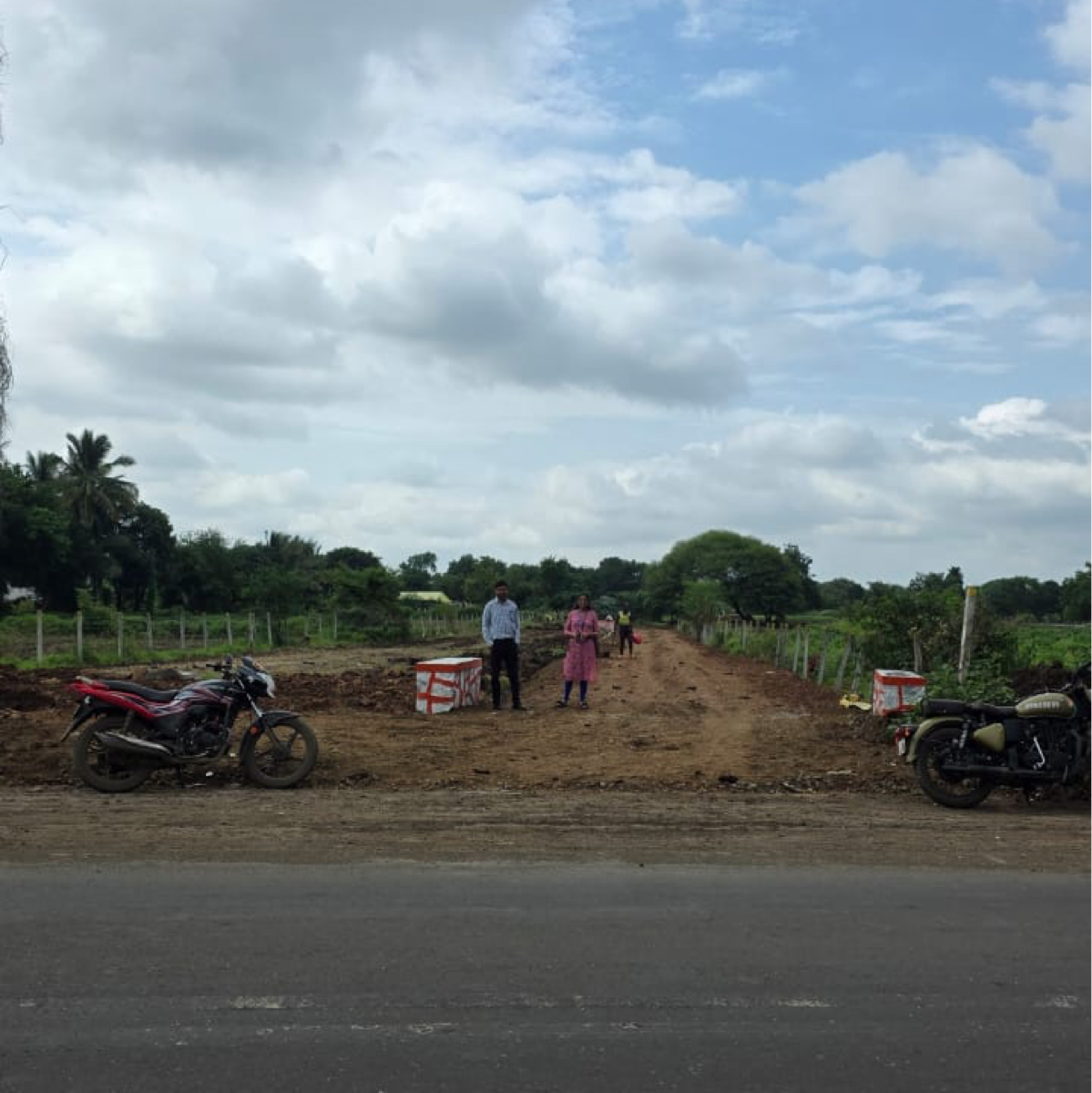 Plot For Sale in Pathardi Vadner Road