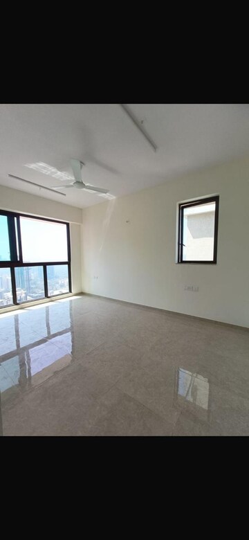 Room in 2 BHK Apartment at Runwal Bliss, Kanjurmarg East – for Rent