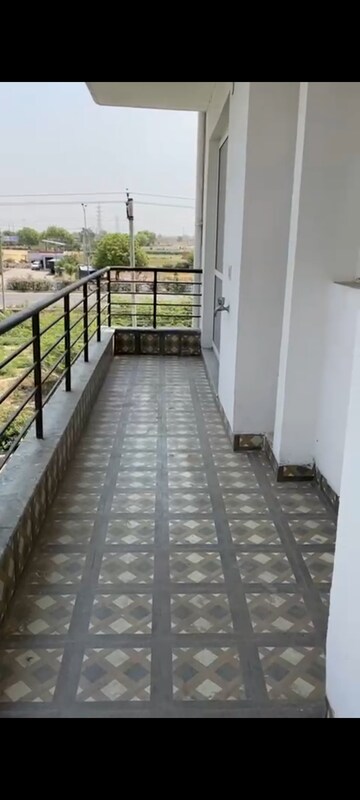Balcony in 3 BHK Builder Floor at BPTP Park Towers, Sector 77 – for Rent