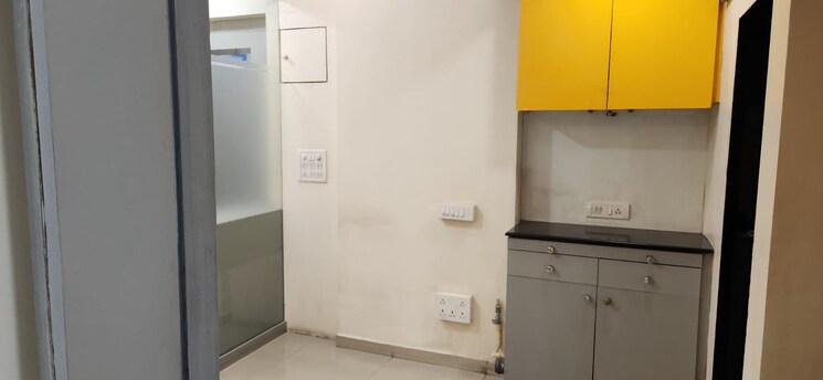 Kitchen, ram-building Commercial Office Space 350 Sq.Ft. In Naupada Thane 9045128