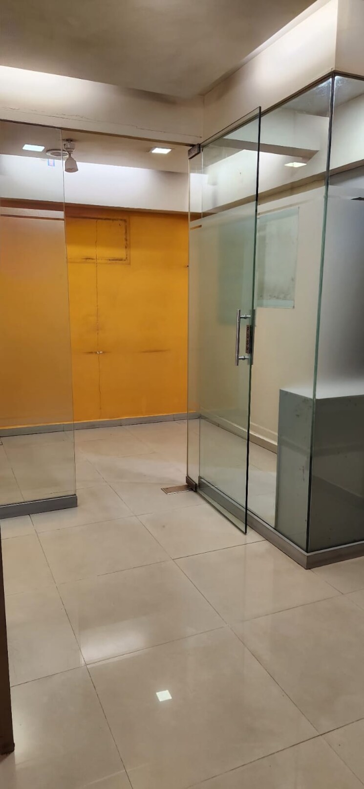 Bathroom, ram-building Commercial Office Space 350 Sq.Ft. In Naupada Thane 9045128