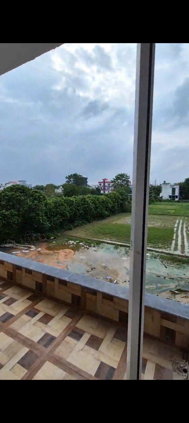 Balcony, sector 1 greater noida 2 Bedroom 1050 Sq.Ft. Builder Floor In Sector 1 Greater Noida Greater Noida 9045172