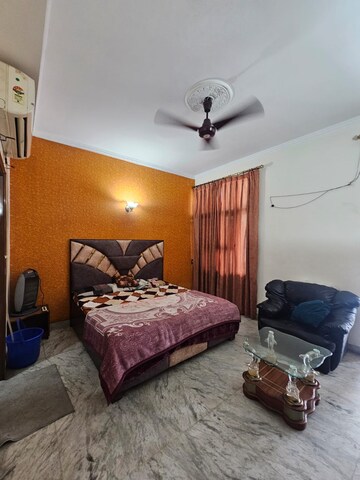 Bedroom in 1 BHK Builder Floor at Sector 7 – for Rent