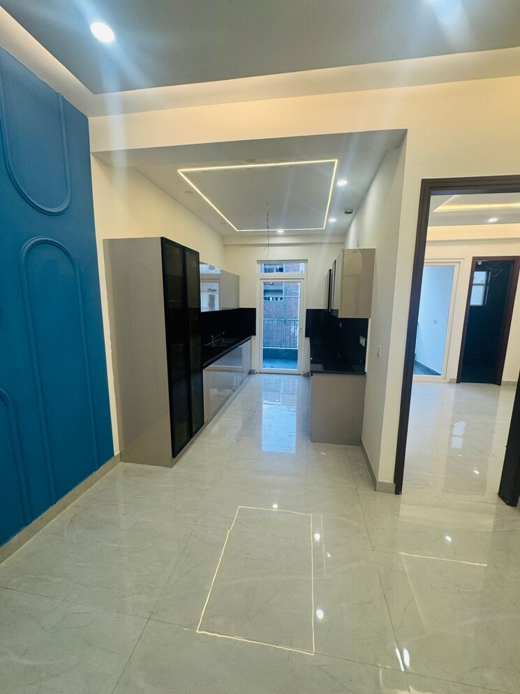 Kitchen, maya-green-lotus-saksham 3 Bedroom 1942 Sq.Ft. Apartment In International Airport Road Zirakpur 9045228