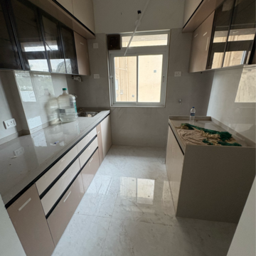 Kitchen in 1.5 BHK Apartment at Chembur – for Rent