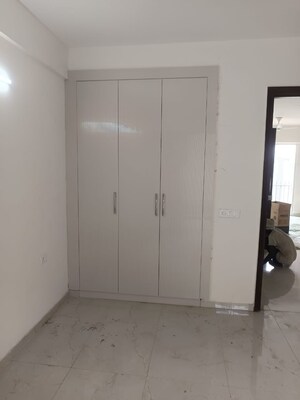 Room in 3 BHK Apartment at M3M Soulitude, Sector 89 – for Sale