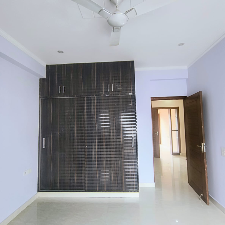 Room, sector 23 2.5 Bedroom 1200 Sq.Ft. Builder Floor In Sector 23 Gurgaon 9045416
