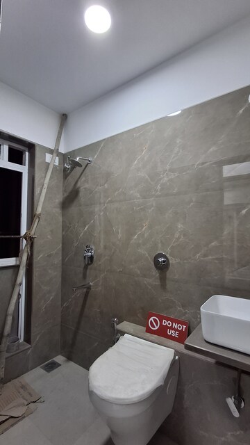 Furnished Amenities in 2 BHK Apartment at Apex Green Wood, Borivali East – for Sale