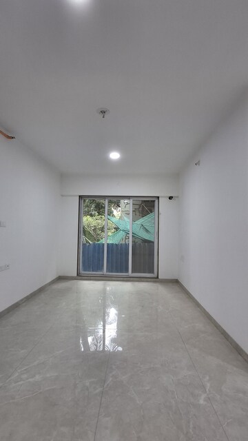 Room in 2 BHK Apartment at Apex Green Wood, Borivali East – for Sale